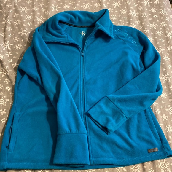 Barely worn Calvin Klein fleece zip up. - Picture 1 of 3